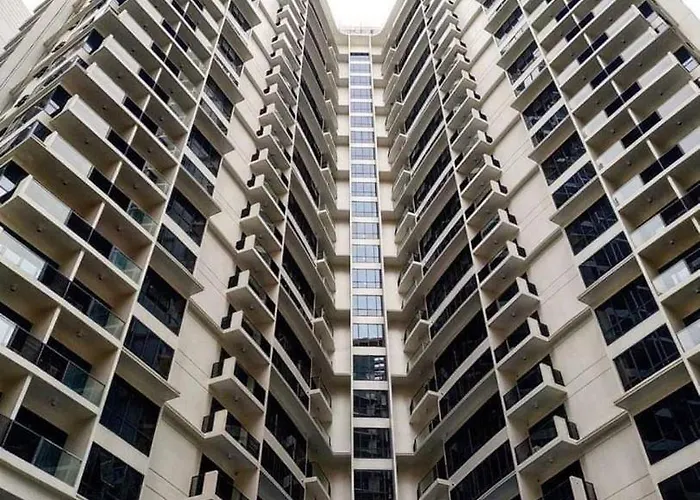Morgan Bgc Shortwalk1 Venice Mall Free Pool Apartment Manila